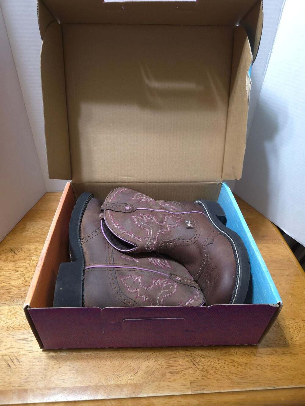 Justin Gypsy Gemma 8 Inch Brown and Pink Leather Western Cowgirl Boots - Picture 9 of 10